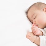 赤ちゃんを寝かしつけるネントレ（ねんねトレーニング）の効果と方法